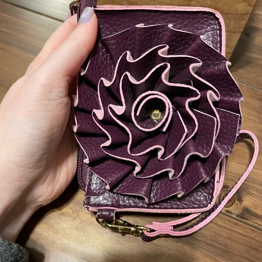 Purple Ruffle Wristlet - Picture 4 of 5